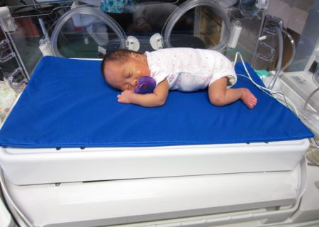 ابداع یک تختخواب خاص برای جلوگیری از آسیب مغز نوزادان